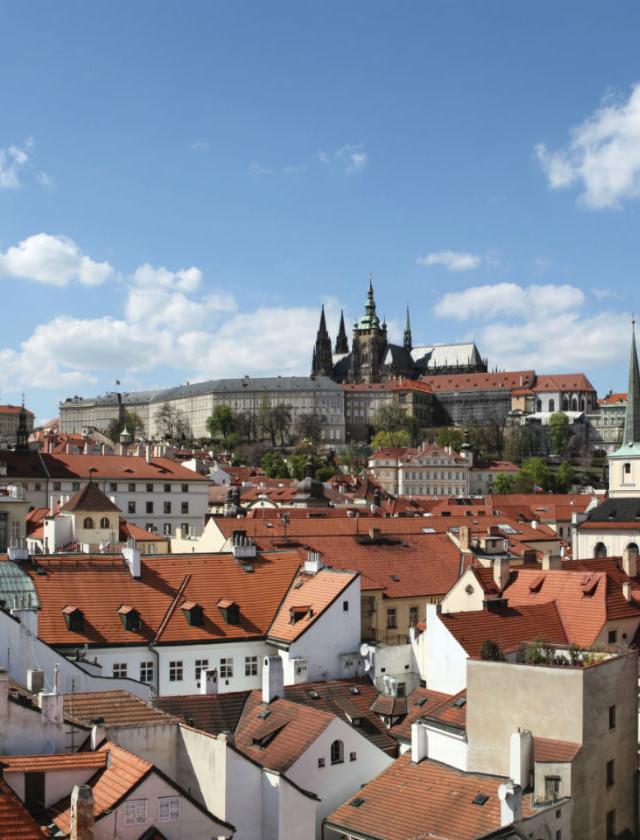 Städtereise nach Prag Prag Stadtansicht mit Burg