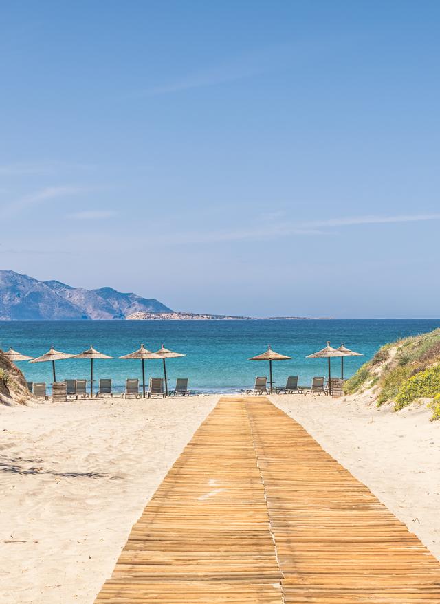 Kos Strände griechenland-kos-strand-weg-sonnenschirme-g-1482598241.jpg