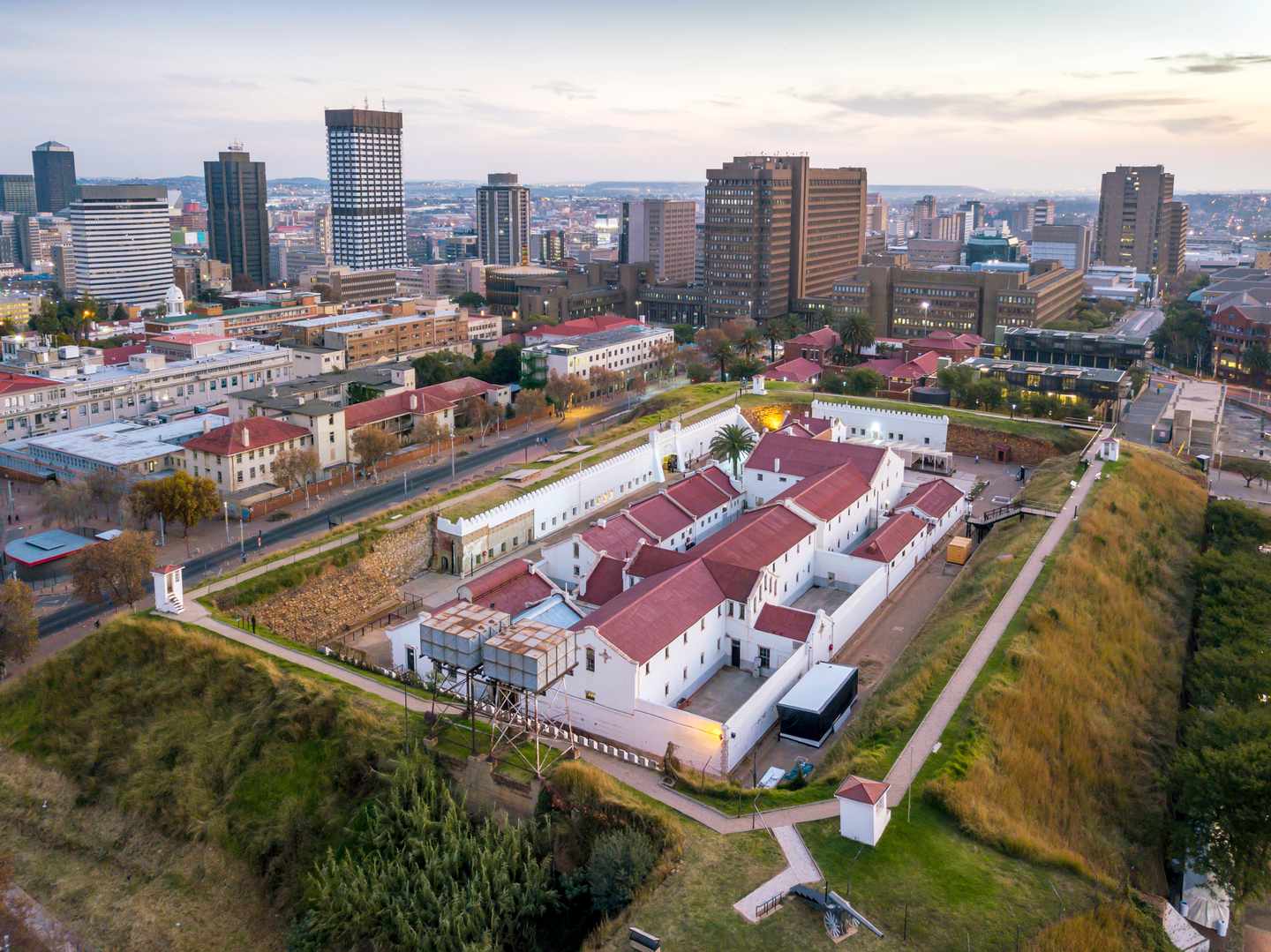 suedafrika-johannesburg-constitution-hill-von-oben-g-1213692313.jpg