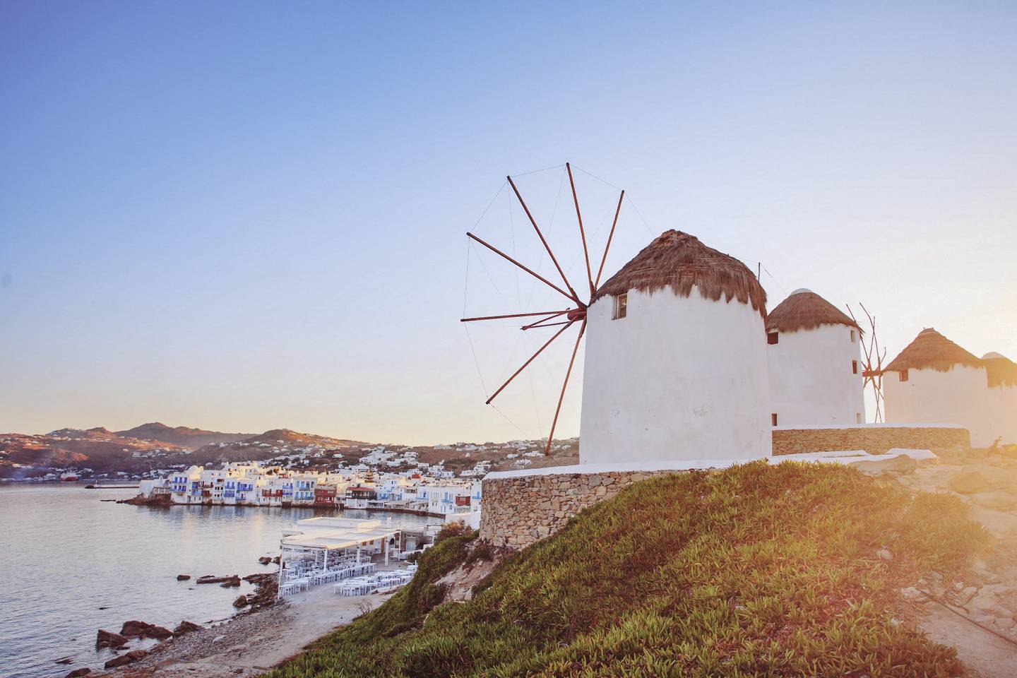 bltda797162187242b8-griechenland-mykonos-windmu_hlen-g-465970722.jpg griechenland-mykonos-windmühlen-g-465970722.jpg
