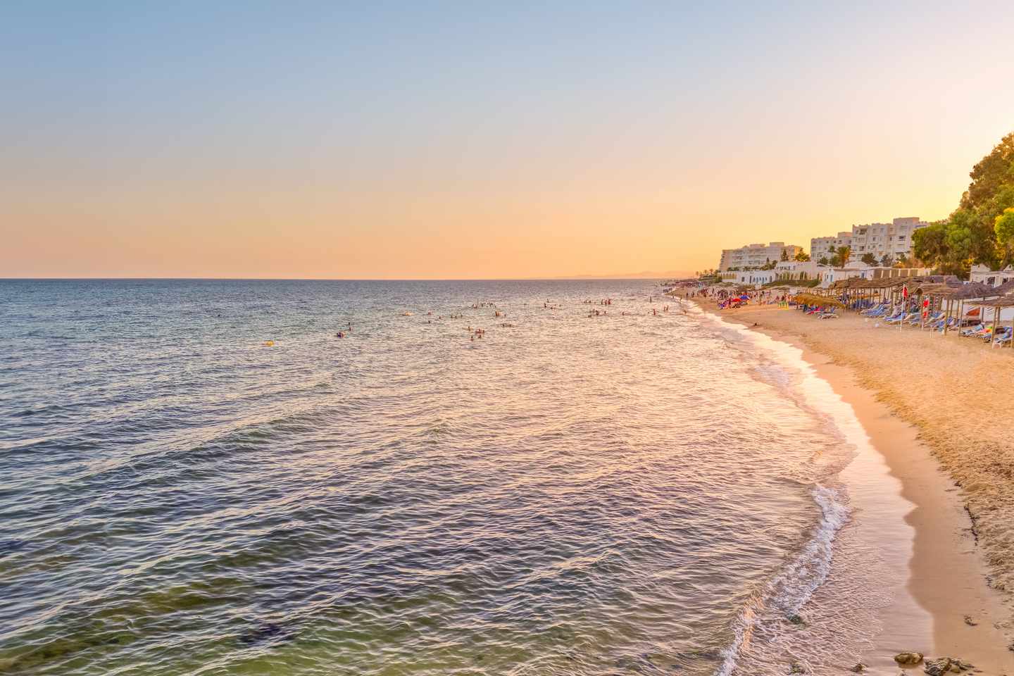 tunesien-hammamet-strand-g-1477694986.jpg