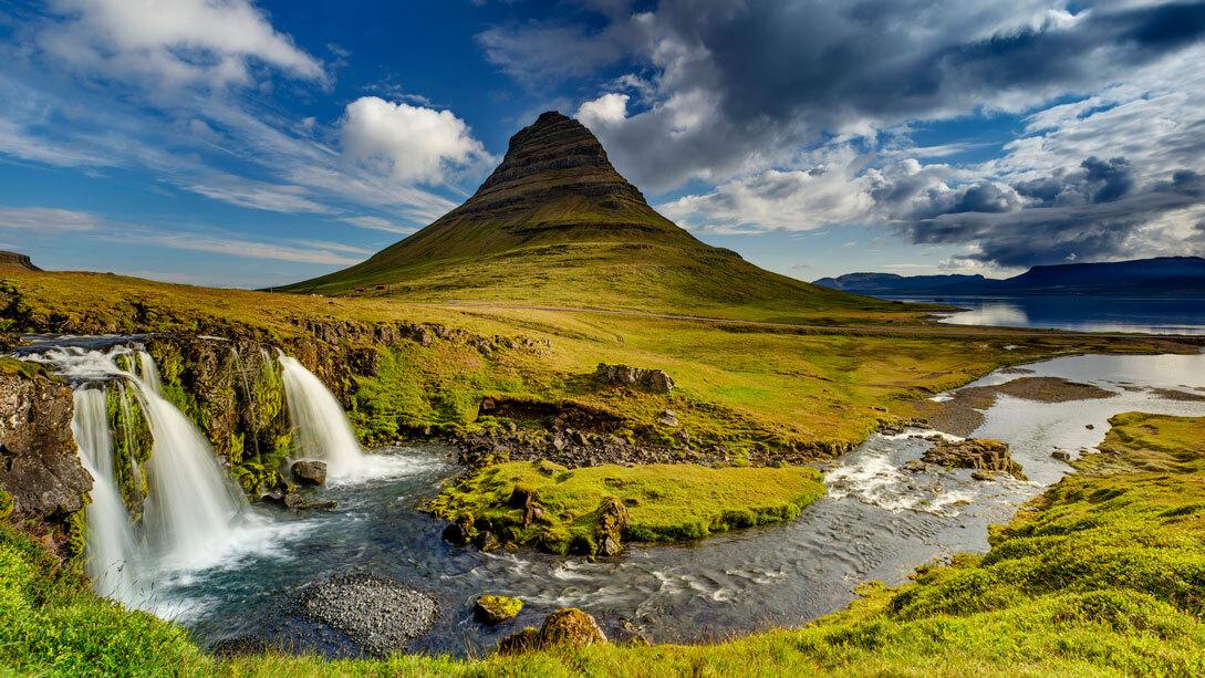island-landschaft-t-160650703.jpg