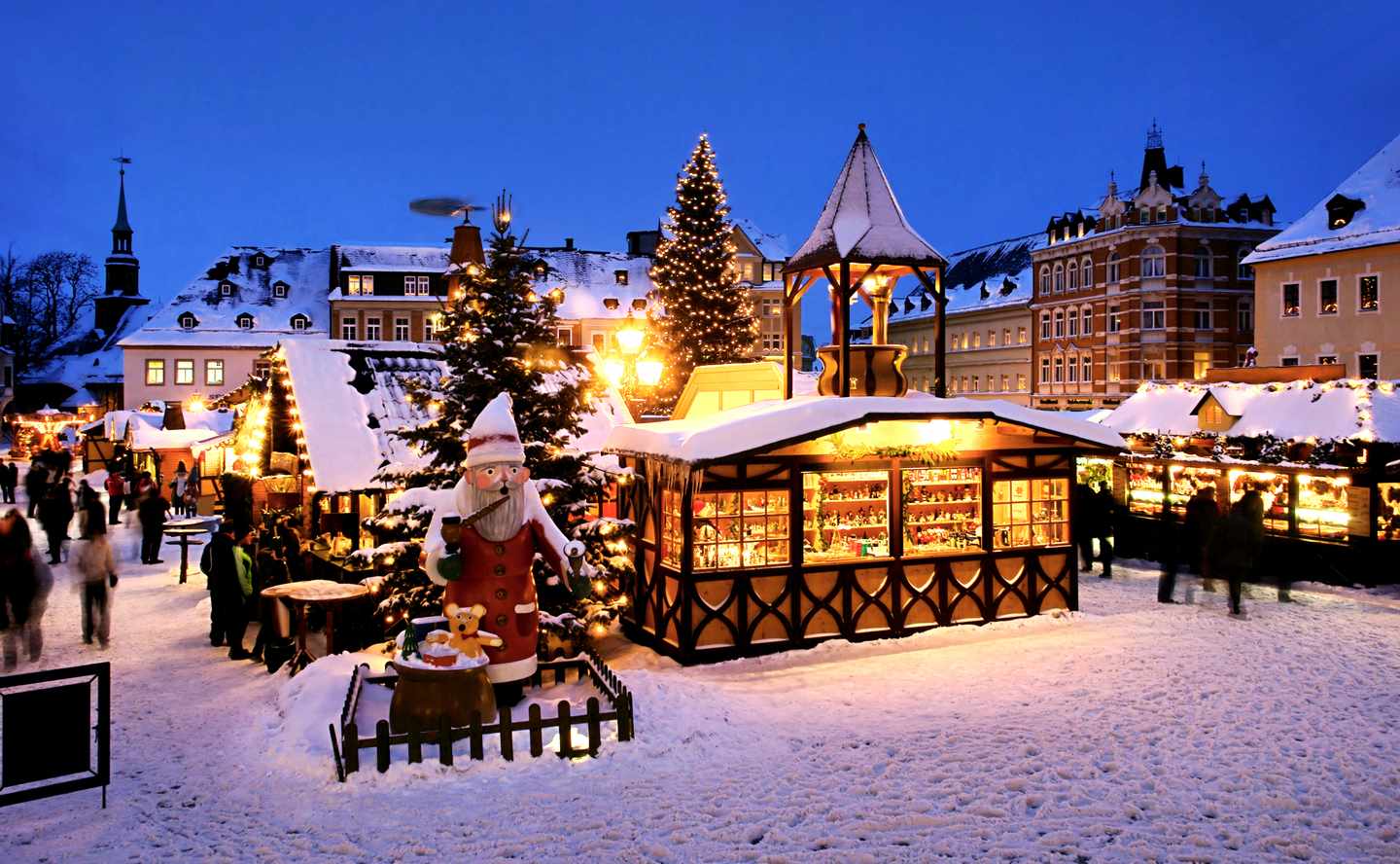 deutschland-erzgebirge-Annaberg-Buchholz-weihnachtsmarkt-g-187032170.jpg