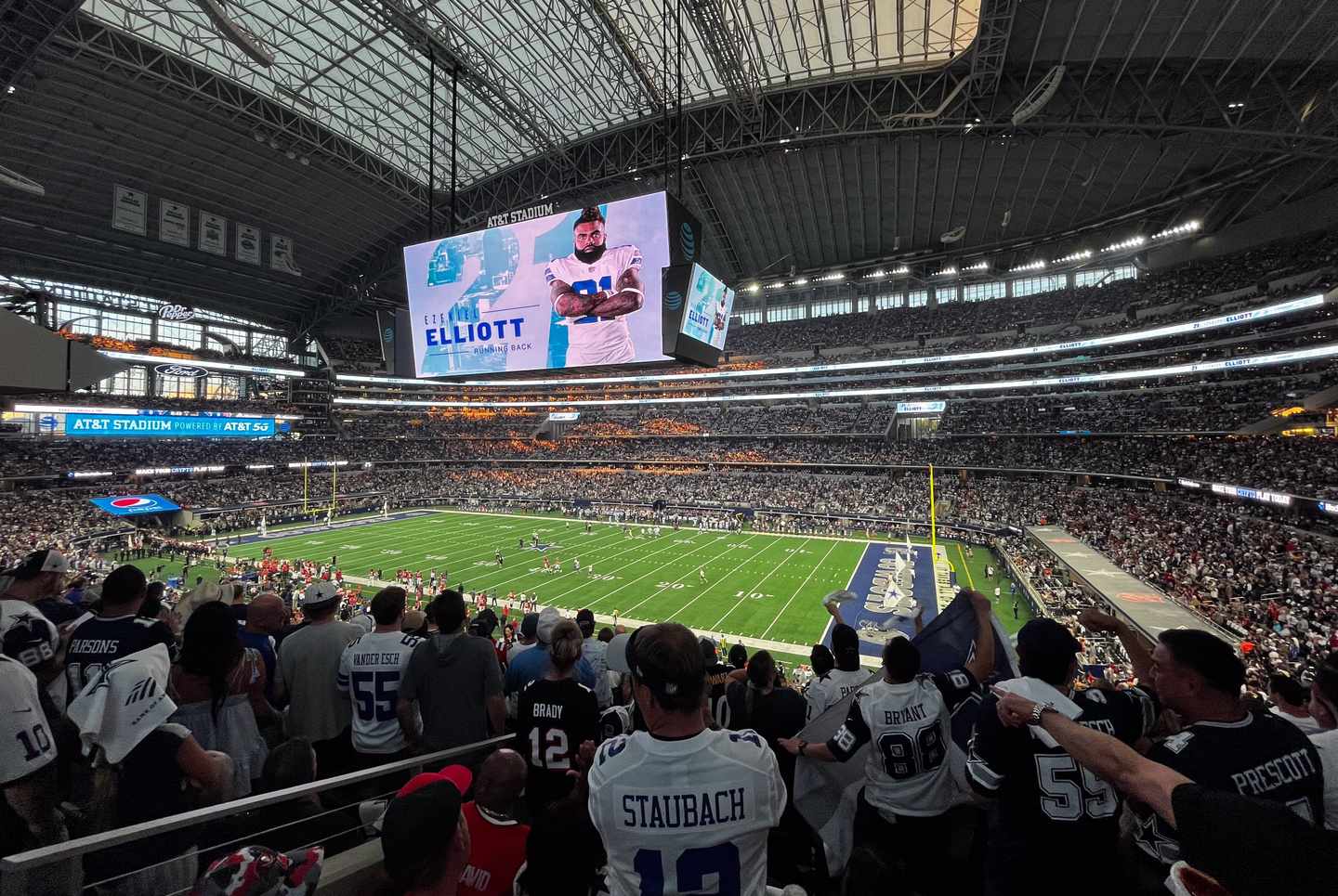 IMG_1714-AT&T-Stadium-Dallas-Cowboys.jpg