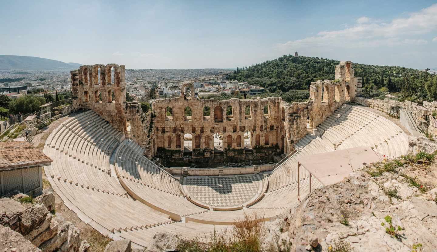 griechenland-athen-theater-von-herodes-atticus-g-1139932235_bearbeitet.jpg