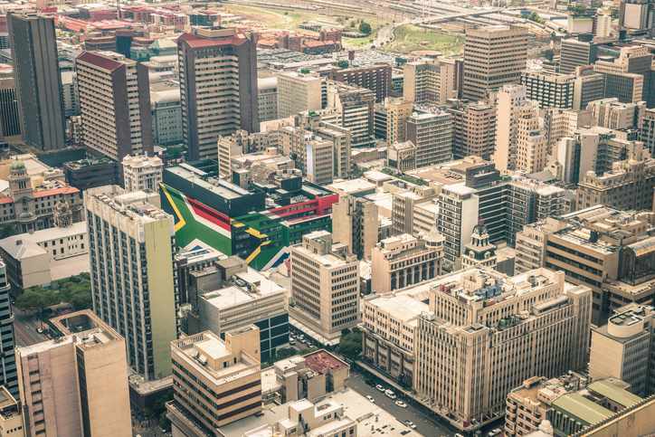 johannesburg-hochhaeuser-geschaeftsviertel-g-474400322.jpg