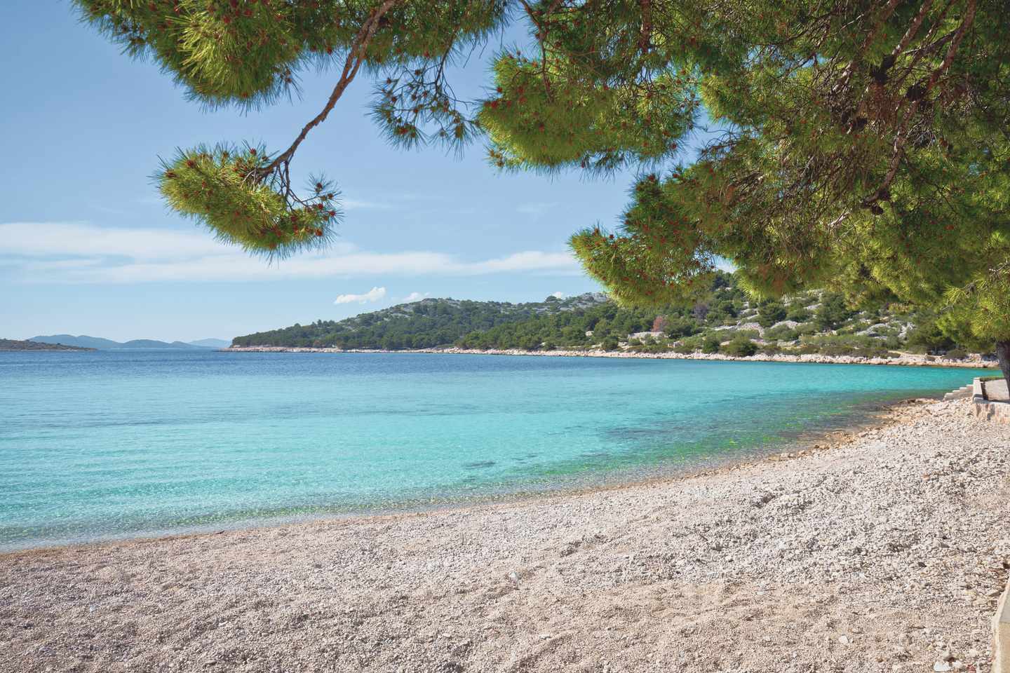 kroatien-dalmatien-slanica-_strand-g-1318761337.jpg