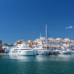 spanien-andalusien-costa-del-sol-marbella-hafenpanorama-klein-g-1186151115.jpg