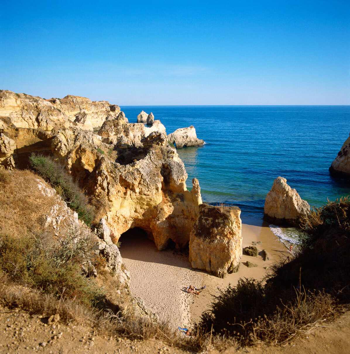 portugal_algarve_t_76807887.jpg
