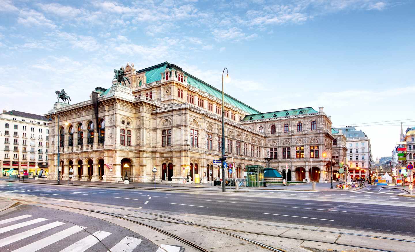 oesterreich-wien-staatsoper-g-500187138.jpg