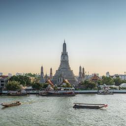 thailand-bangkok-wat-arun-tempel-panorama-g-954686622.jpg