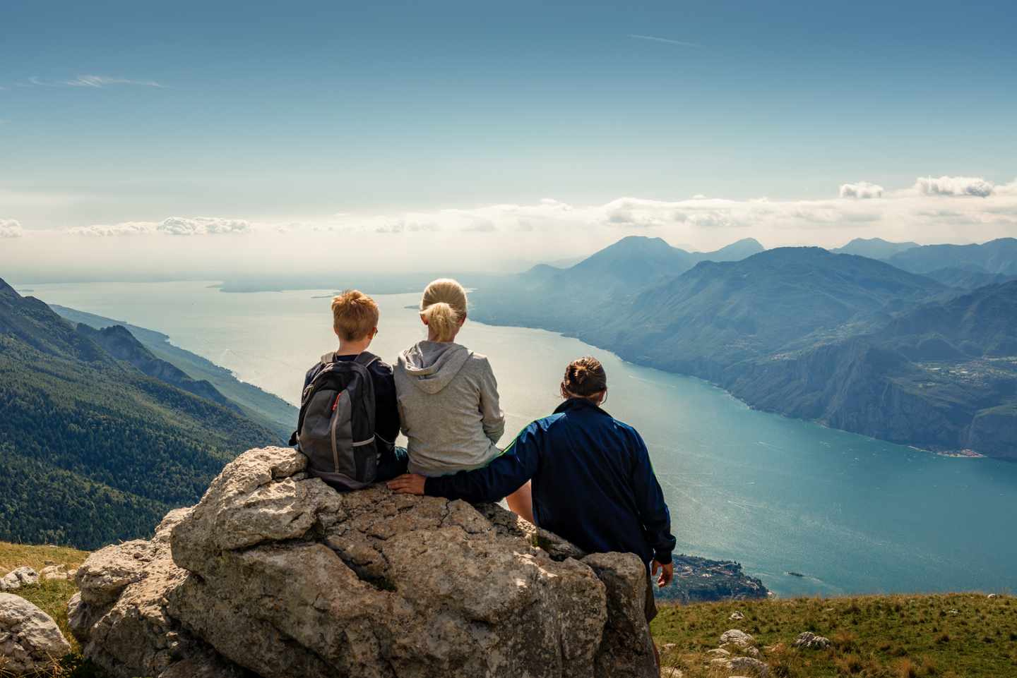 Unvergesslicher Bergblick auf den Gardasee – Familienabenteuer in Italien