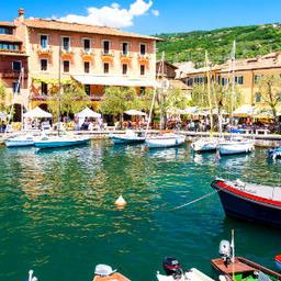Hotel Torri del Benaco