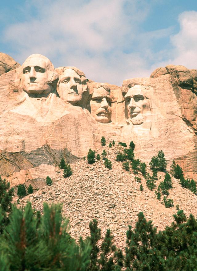 USA Urlaub usa-mount-rushmore-g-157587143-lp.jpg