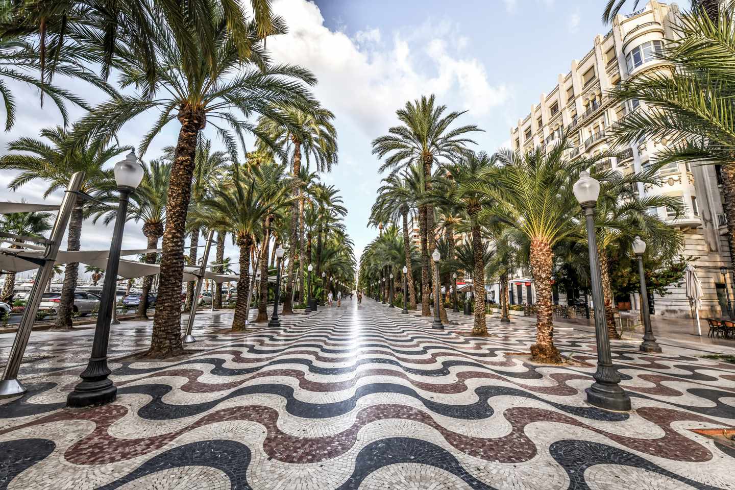 spanien-alicante-esplanade-g-2175667605_bearbeitet.jpg