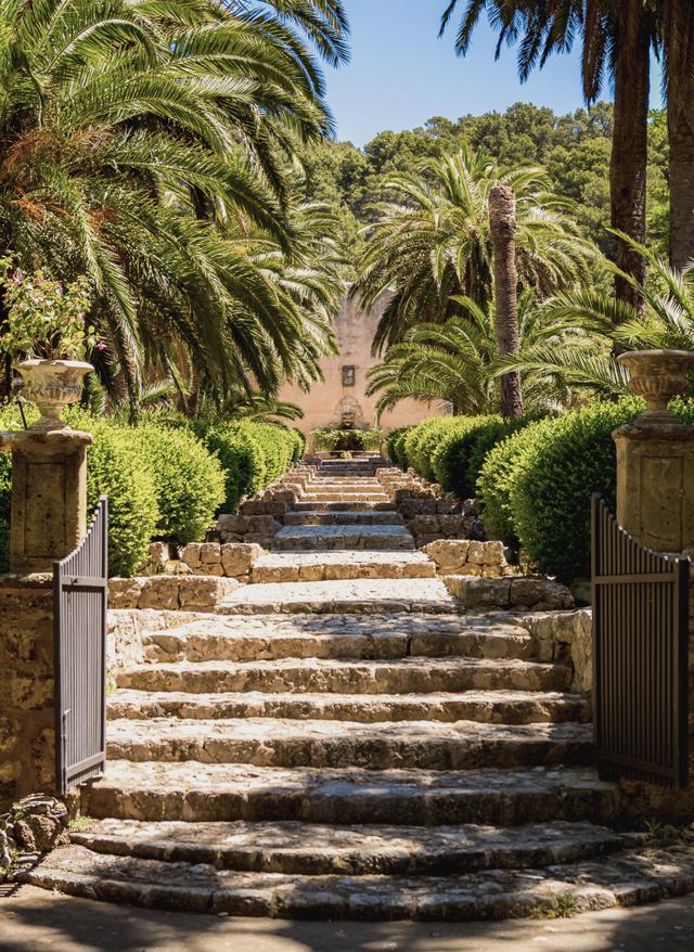 spanien-mallorca-jardines-de-alfabia-g-1405747612.jpg