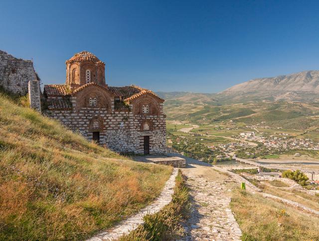 Hotel finden Albanien Natur