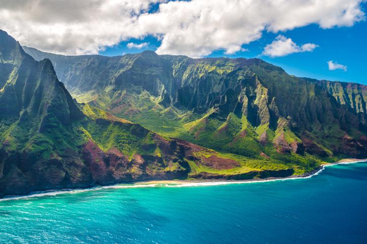 usa-kauai-napali-kueste-g-860970846.jpg
