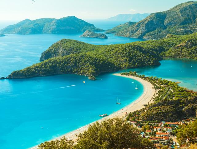 Zu den Angeboten Bucht in der Türkei