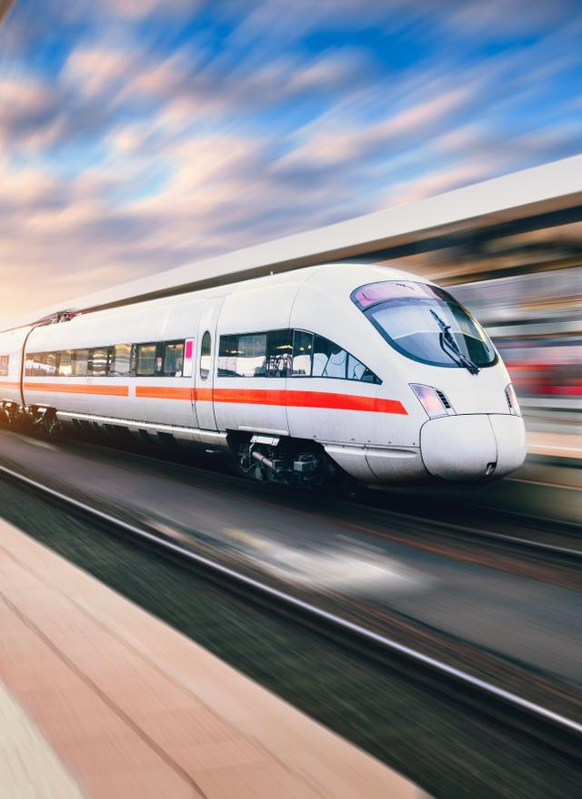 Bahnreisen Bahnreisen-DERTOUR.jpg