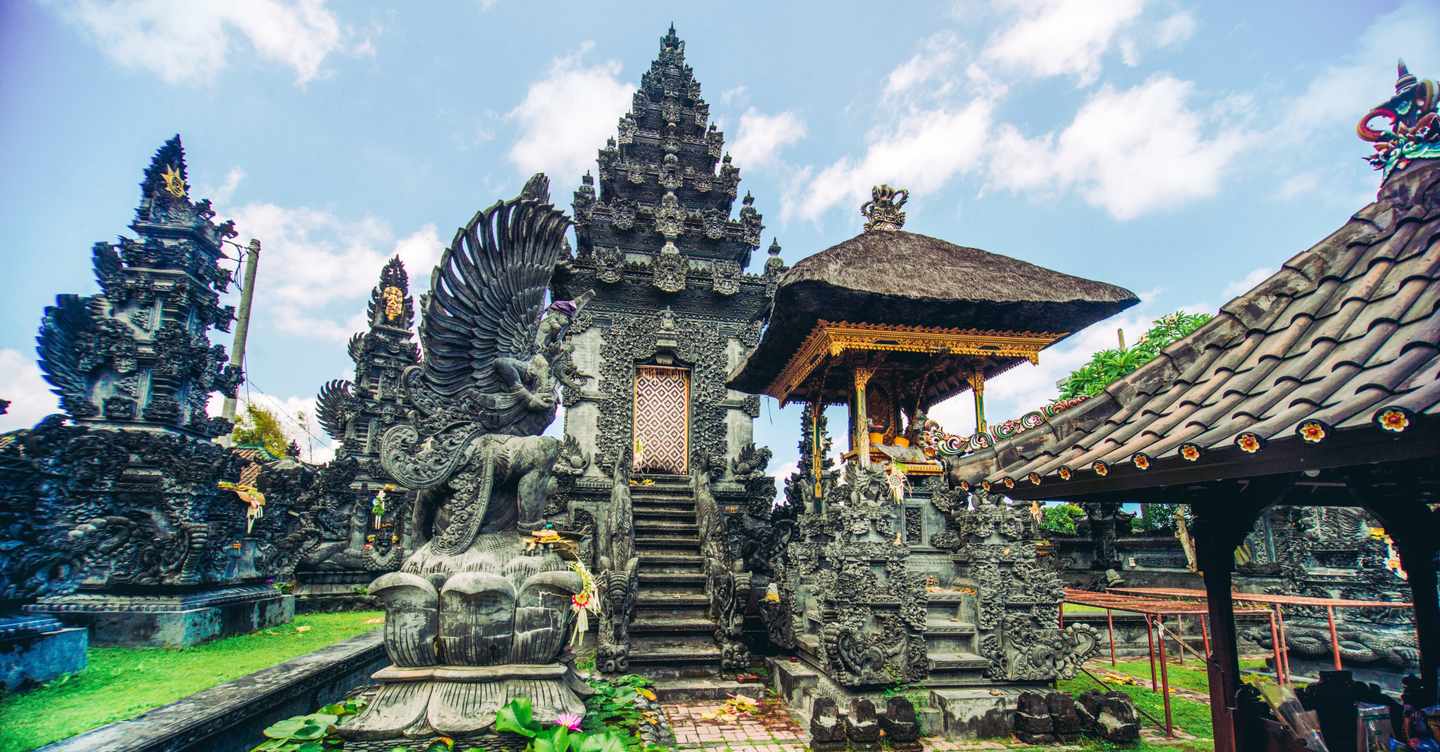 indonesien-bali-pura-besakih-muttertempel-g-819377802.jpg