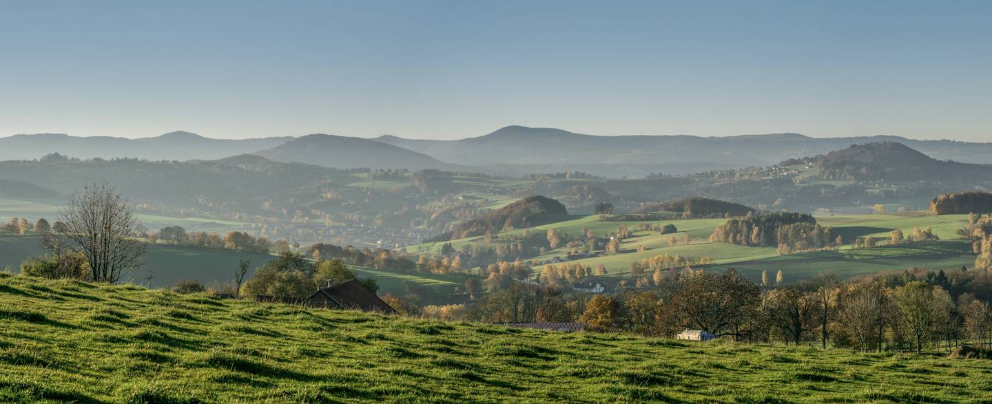 bltabe3be47a3ef97ab-deutschland-rhoen-panorama-landschaft-g-502874388.jpg deutschland-rhoen-panorama-landschaft-g-502874388.jpg