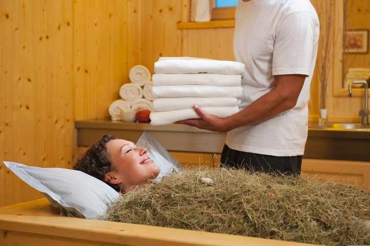 wellness-heubad-g-522763847.jpg