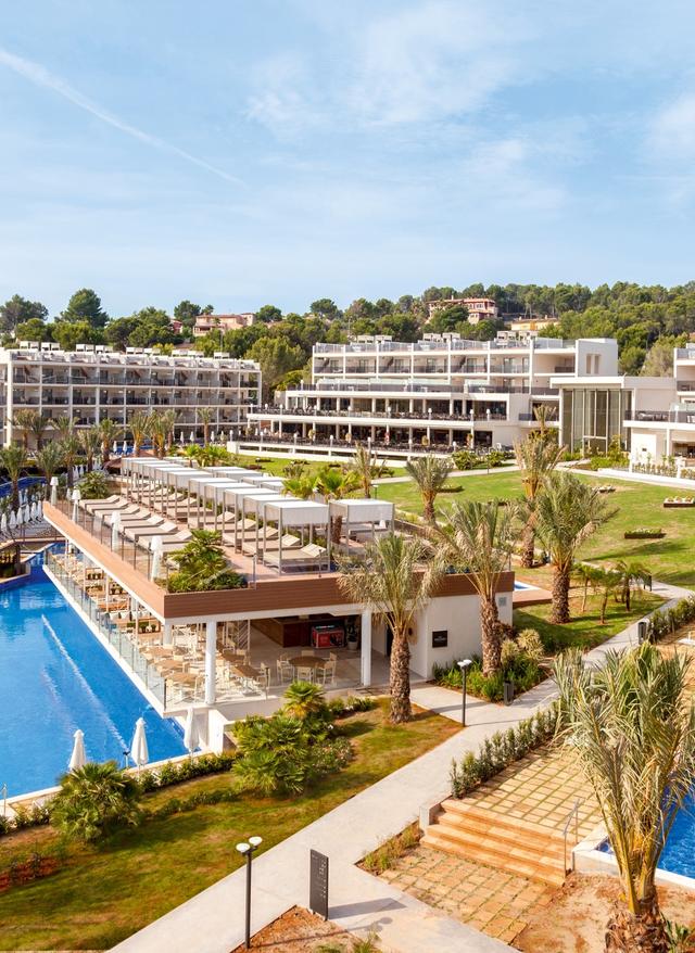 Einige der schönsten Hotels der Welt zafiro-palace-palmanova-hotel-mallorca-p-Q47820.jpg
