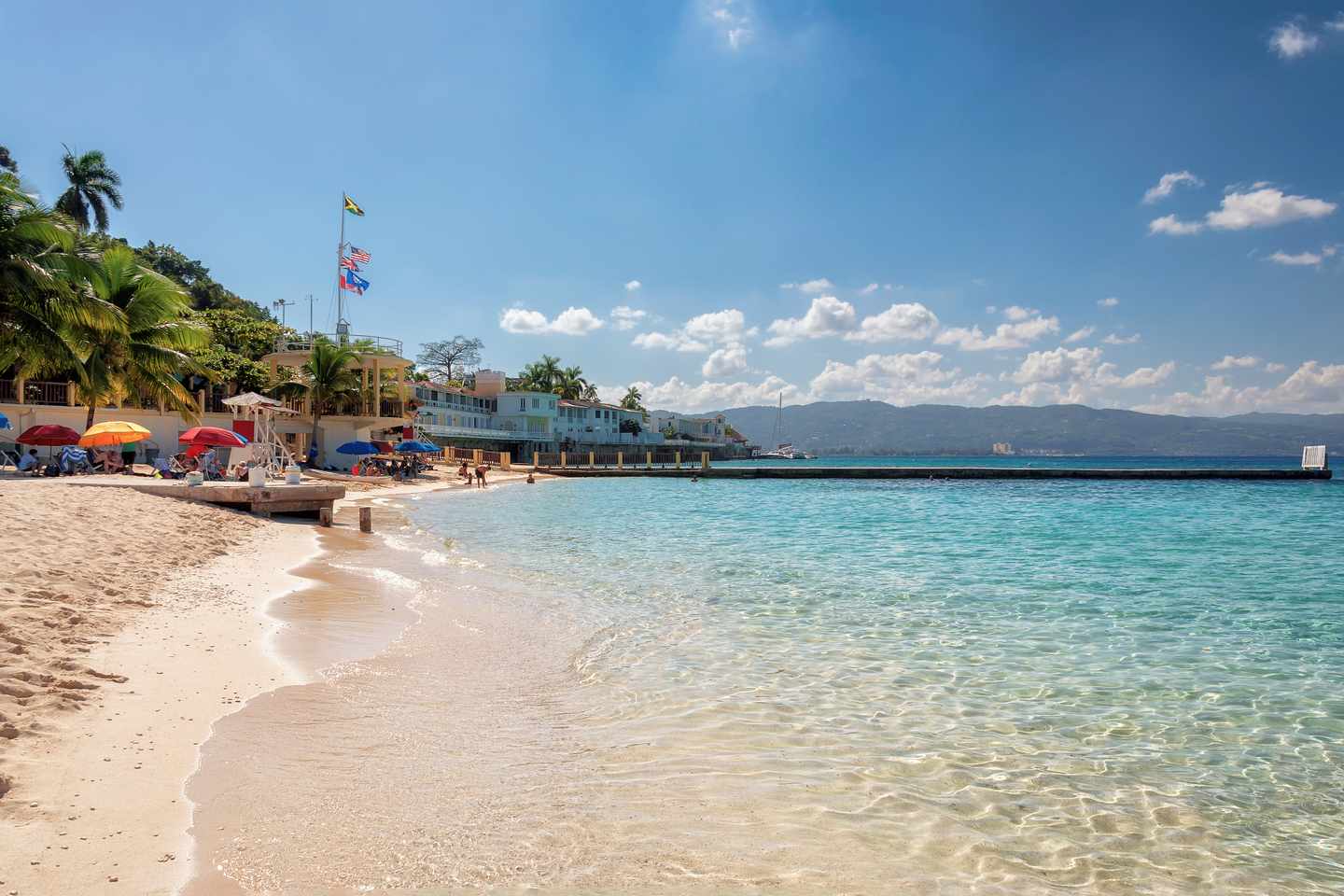 karibik-jamaika-montego-bay-g-657811912.jpg