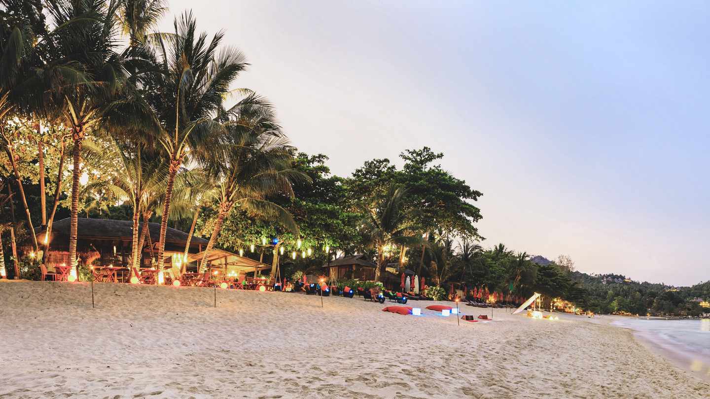 blt12d9089f2efb4d52-Koh-Samui-Strandbar-g-629567308.jpg Strandbar auf Koh Samui