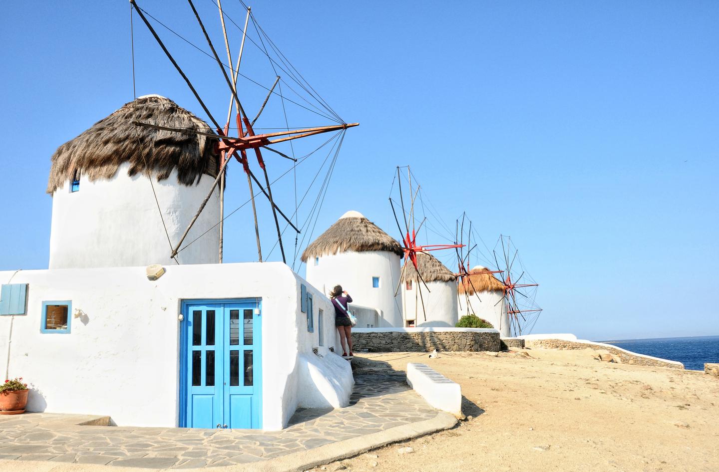mykonos-windmuehlen-t-147064516.jpg