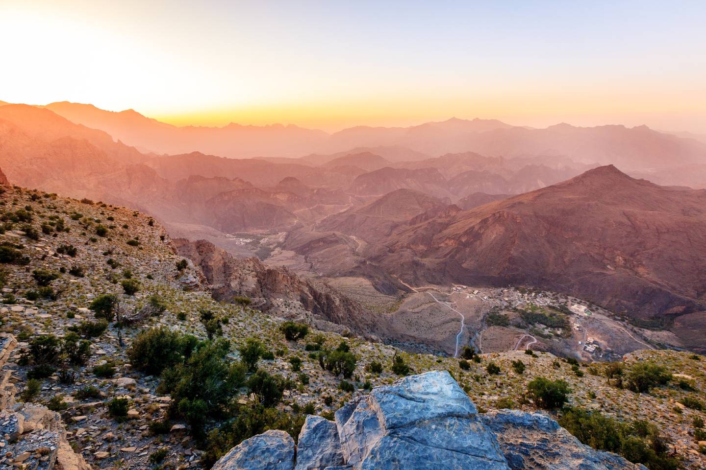 blta69611ee4b20080f-oman-berglandschaft-al-hajar-t-578791314.jpg oman-berglandschaft-al-hajar-t-578791314.jpg