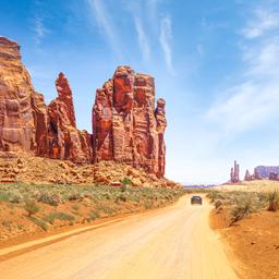 usa-arizona-monument-valley-nationalpark-g-2160759690.jpg