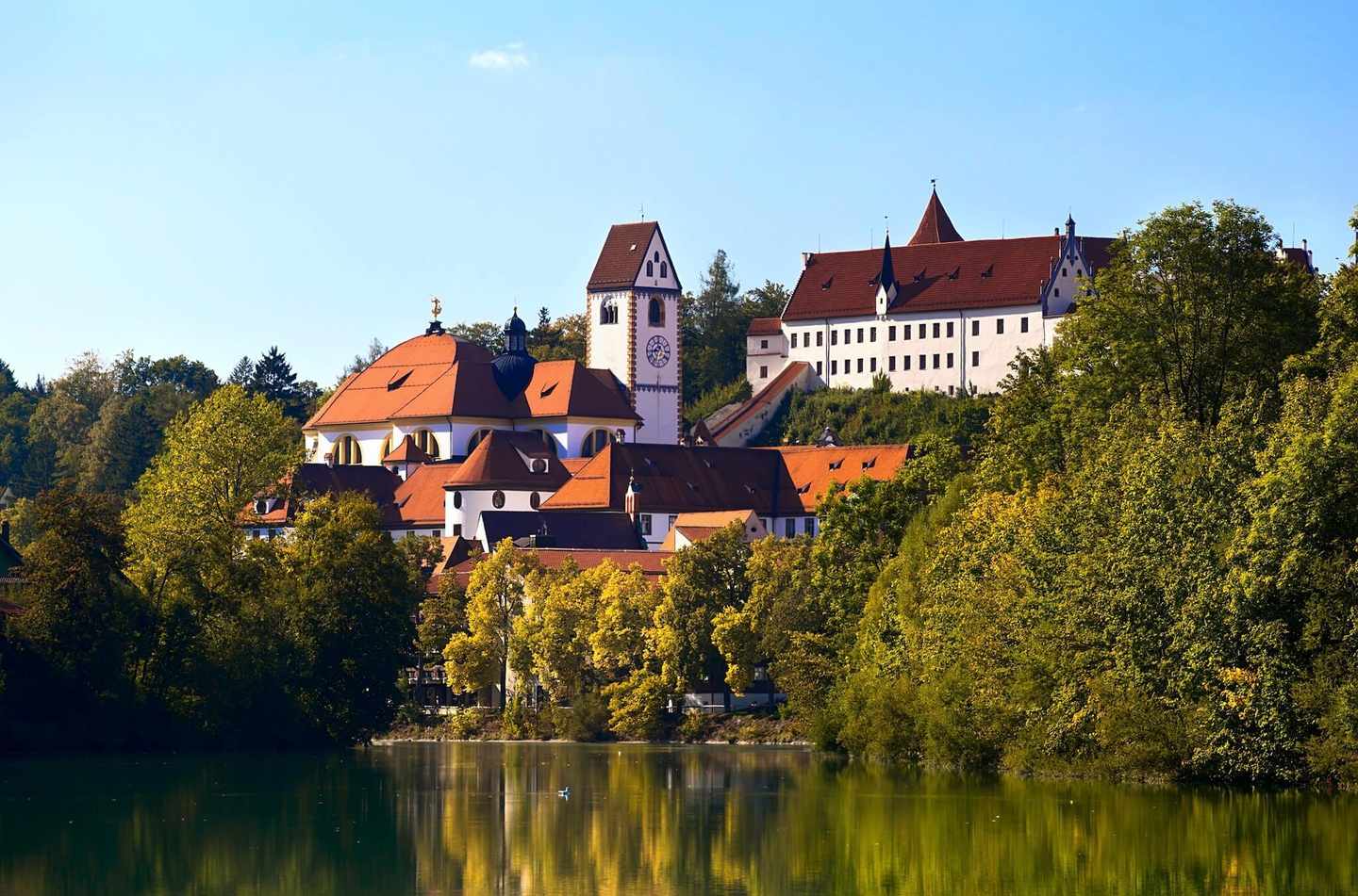 deutschland-bayern-fuessen-kloster-st-mang-g-156339194.jpg