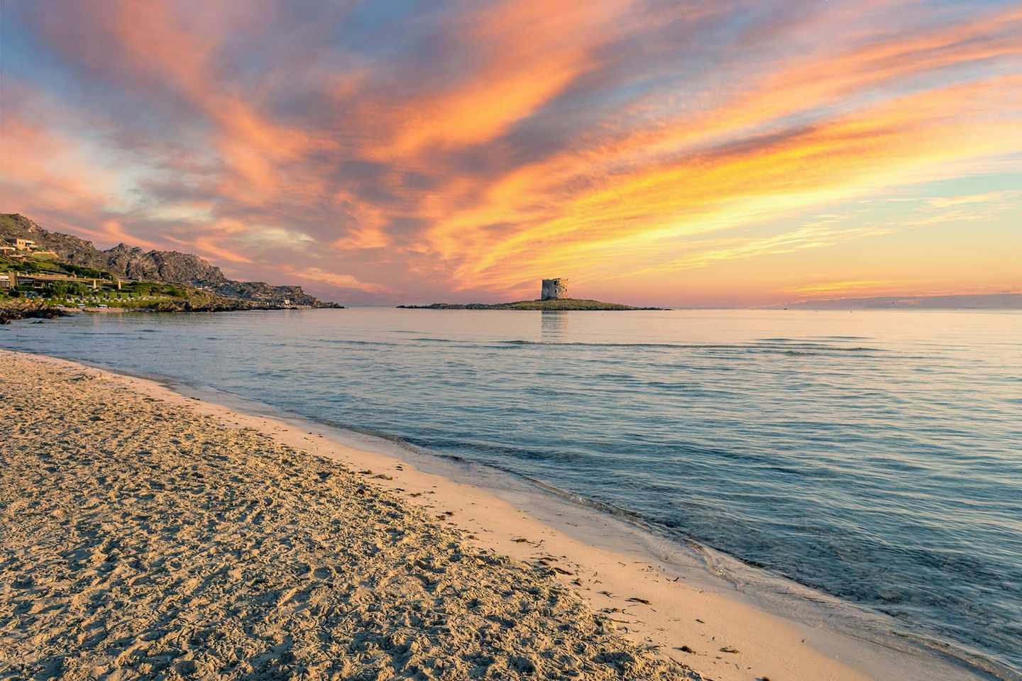 italien-sonnenuntergang-am-pesola-strand-g-1272819176.jpg