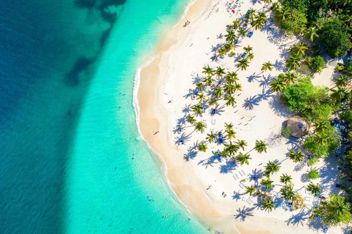 dominikanische-republik-bacardi-island-strand-karibisch-g-1212679480.jpg