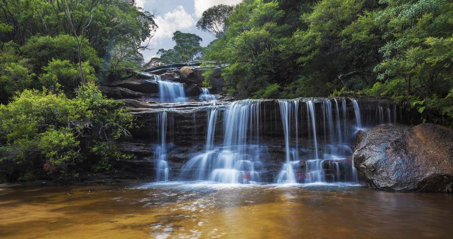australien-blue-mountains-wasserfall-wentworth-falls-t-505120837.jpg