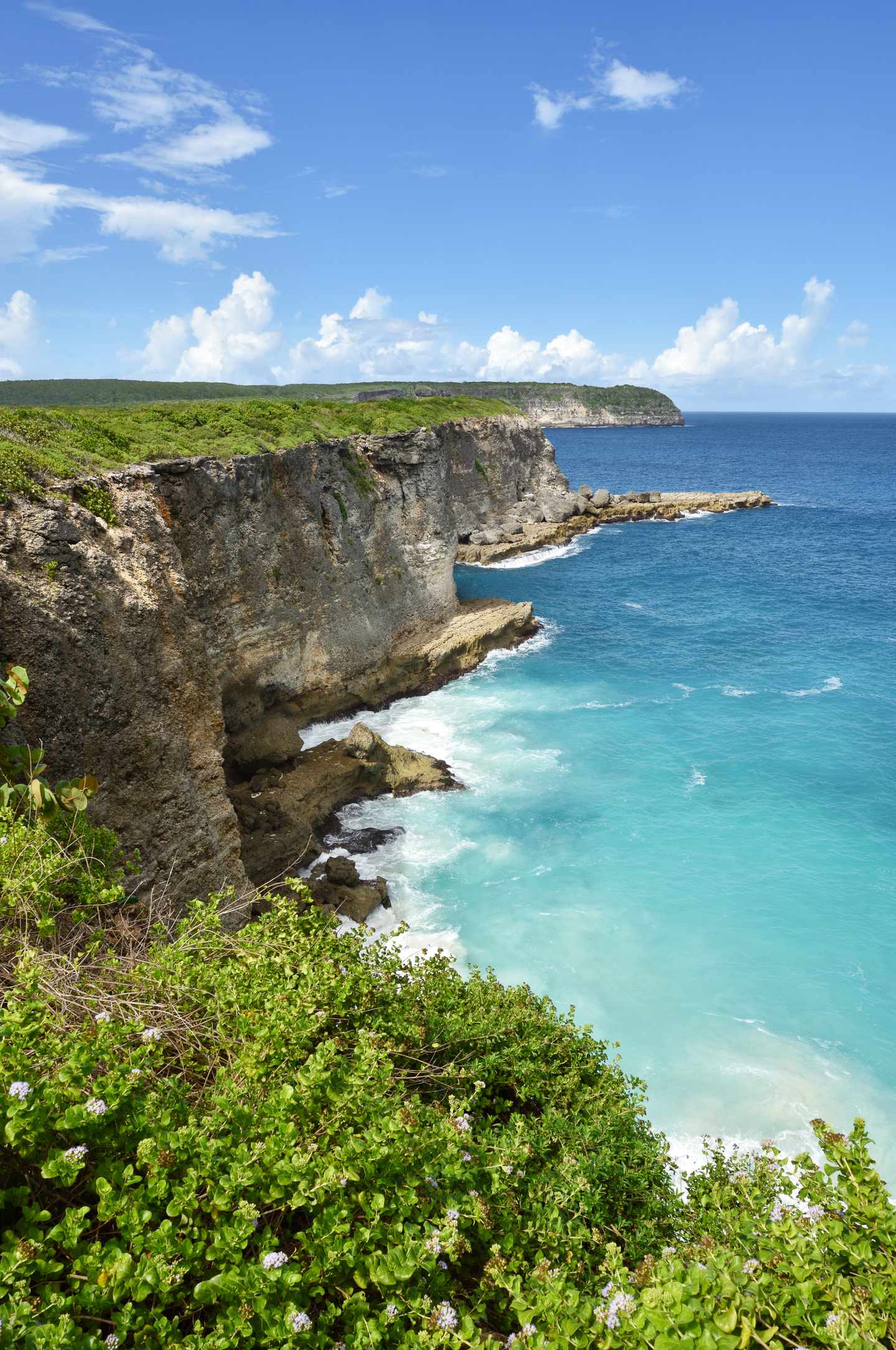 GUA34B~1.JPG Guadeloupe Urlaub: Steilküste in der Region Anse-Bertrand
