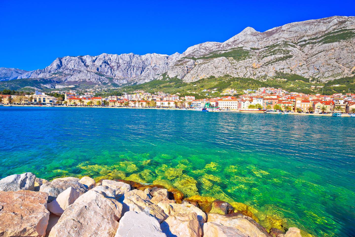 bltbd77e9e1066a38c9-kroatien-dalmatien-makarska-stadtpanorama-klein-g-962071570.jpg kroatien-dalmatien-makarska-stadtpanorama-klein-g-962071570.jpg