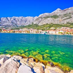 kroatien-dalmatien-makarska-stadtpanorama-klein-g-962071570.jpg