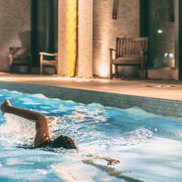 Hotels mit Pool in Köln