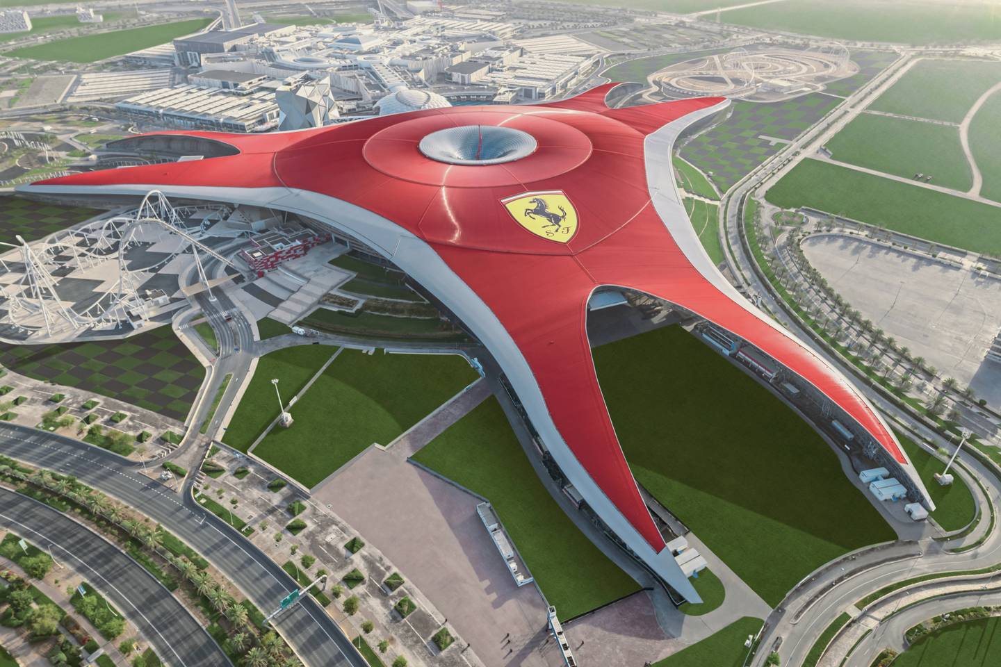 vae-dubai-yasisland-ferrariworld-f-vae-der1480240.jpg