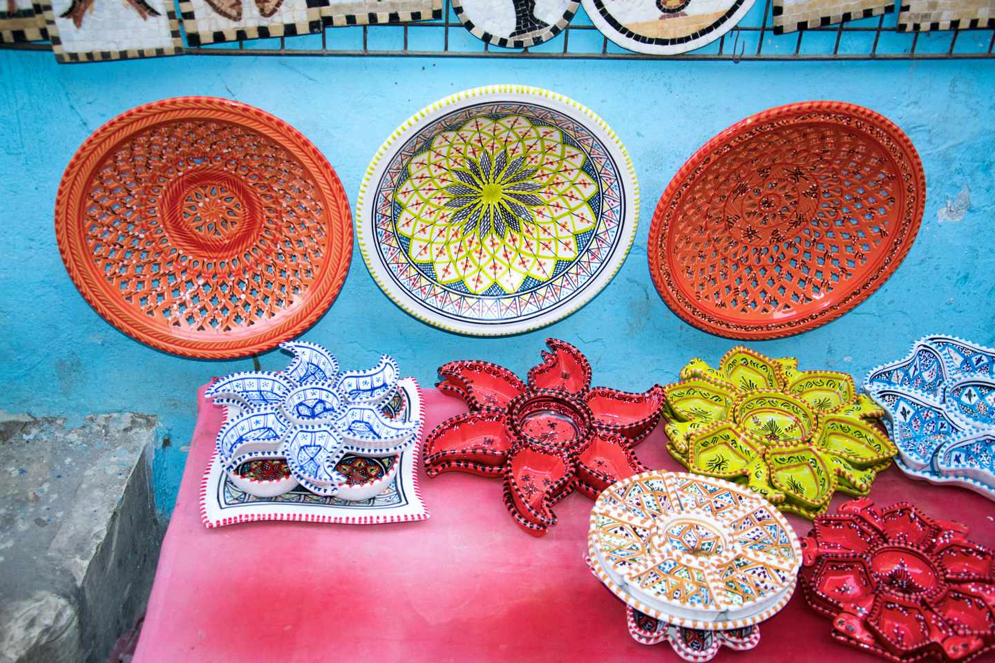 tunesien-djerba-keramik-basar-g-524579661.jpg