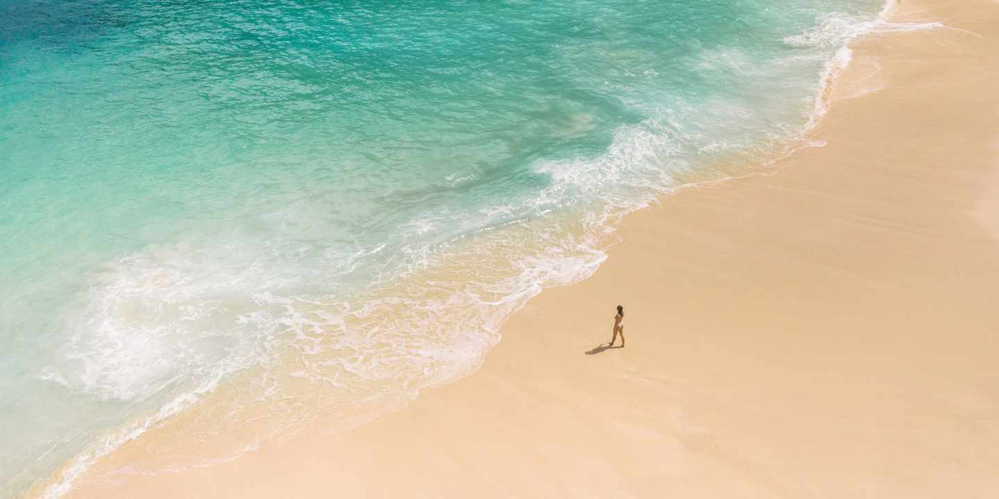 indischer-ozean-indonesien-bali-nusa-penida-strand-g-1157186637.jpg