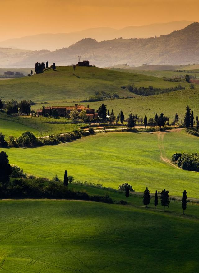 Hotel buchen Weinreise in der Toskana in Italien