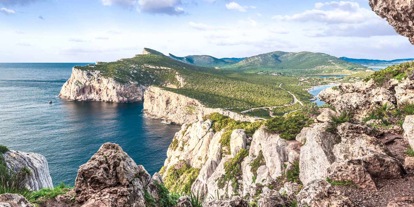 italien-sardinien-alghero-capo-caccia-meeresnaturgebiet-panoramablick-g-1295764376.jpg