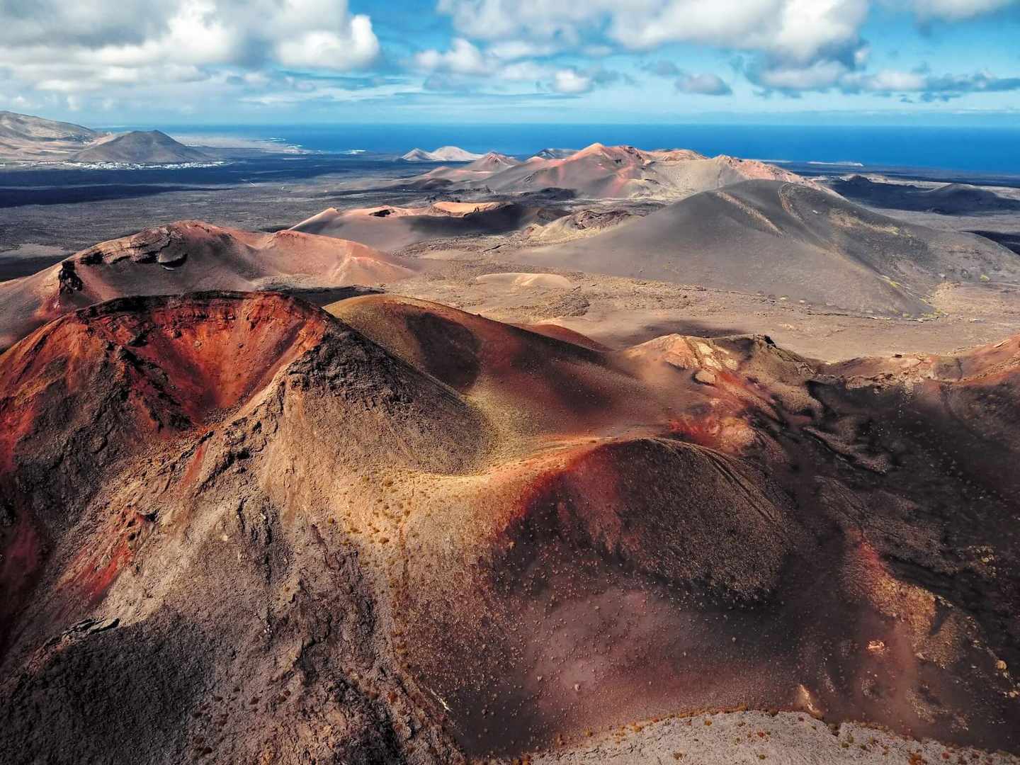 spanien-inselhopping-kanaren-lanzarote-timanfaya-np-g-1173791850.jpg