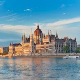 ungarn-budapest-parlament-fluss-g-119356132.jpg