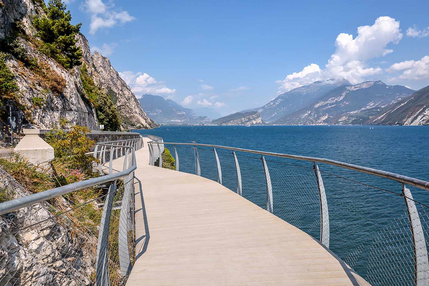 italien-gardasee-radwege-g-1428082678.jpg