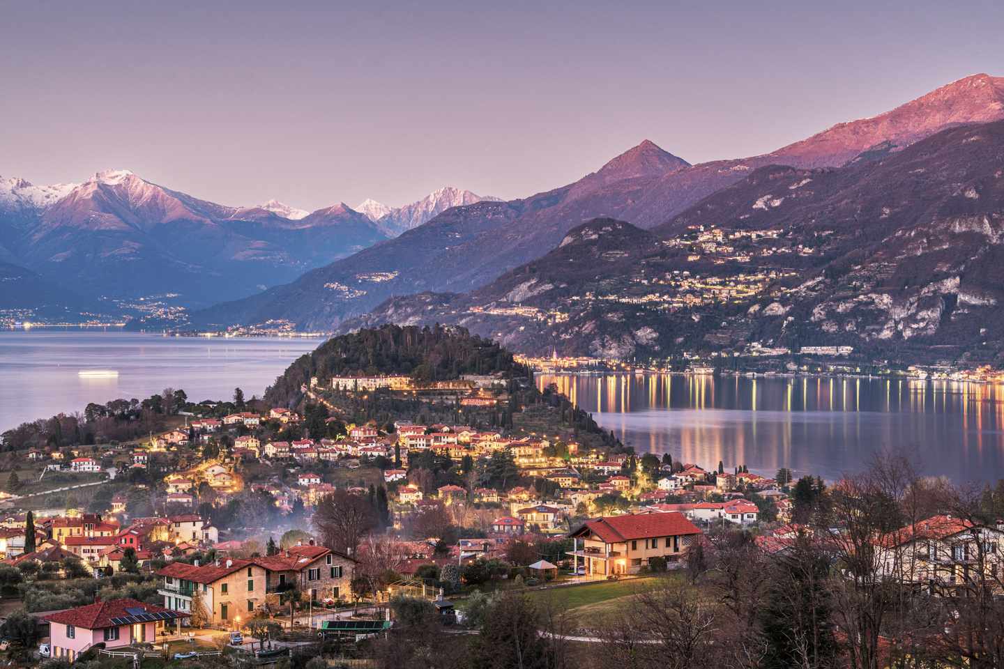 italien-lombardei-comer-see-panorama-bellagio-como-abenddaemmerung-g-1366636282.jpg
